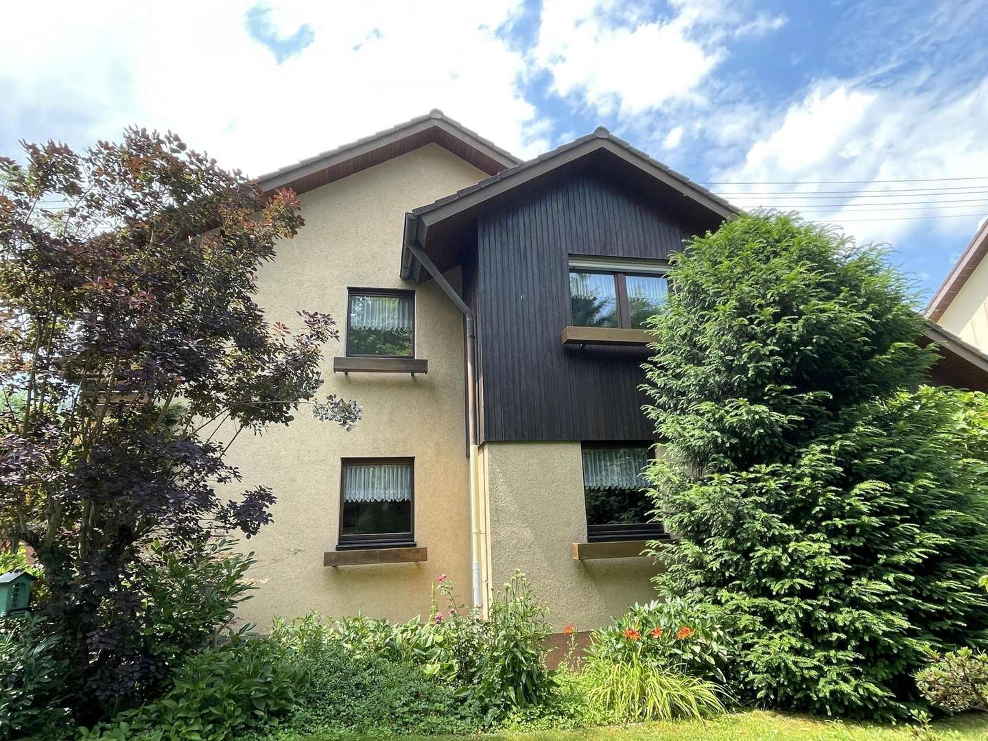 Hausansicht - Reihenendhaus in 76534 Baden-Baden mit 125m² kaufen