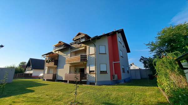 Rückseite Garten - Etagenwohnung in 77975 Ringsheim mit 86m² kaufen