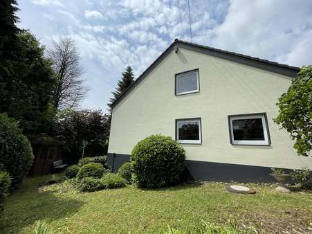 Ansicht - Einfamilienhaus in 77654 Offenburg mit 201m² kaufen