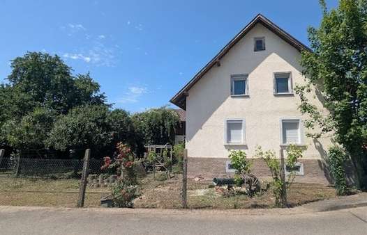 Außenansicht Ostseite Außenansicht Ostseite - Einfamilienhaus in 77963 Schwanau mit 84m² kaufen