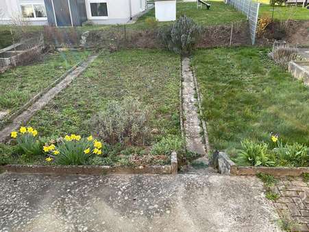 Garten - Zweifamilienhaus in 77955 Ettenheim mit 135m² als Kapitalanlage kaufen