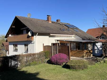 Rückseite Hausansicht - Einfamilienhaus in 77933 Lahr mit 239m² kaufen