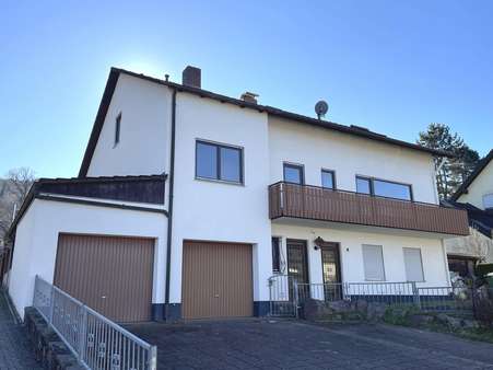 Vorderseite Hausansicht - Einfamilienhaus in 77933 Lahr mit 239m² kaufen