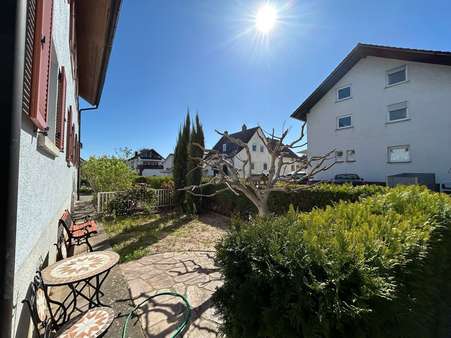 Vorderhaus - sonniger Freisitz - Mehrfamilienhaus in 77656 Offenburg mit 320m² kaufen