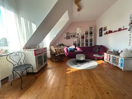 Offenburg - Gemütliche Dachgeschosswohnung im Herzen von Offenburg!