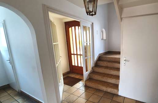 Windfang mit Diele im Erdgeschoss Windfang mit Diele im Erdgeschoss - Einfamilienhaus in 77855 Achern mit 165m² kaufen