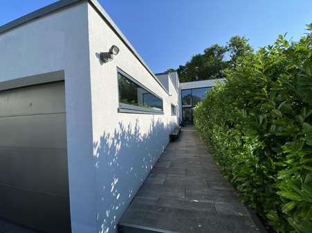 Herzlich willkommen! Herzlich willkommen! - Einfamilienhaus in 77694 Kehl mit 237m² kaufen