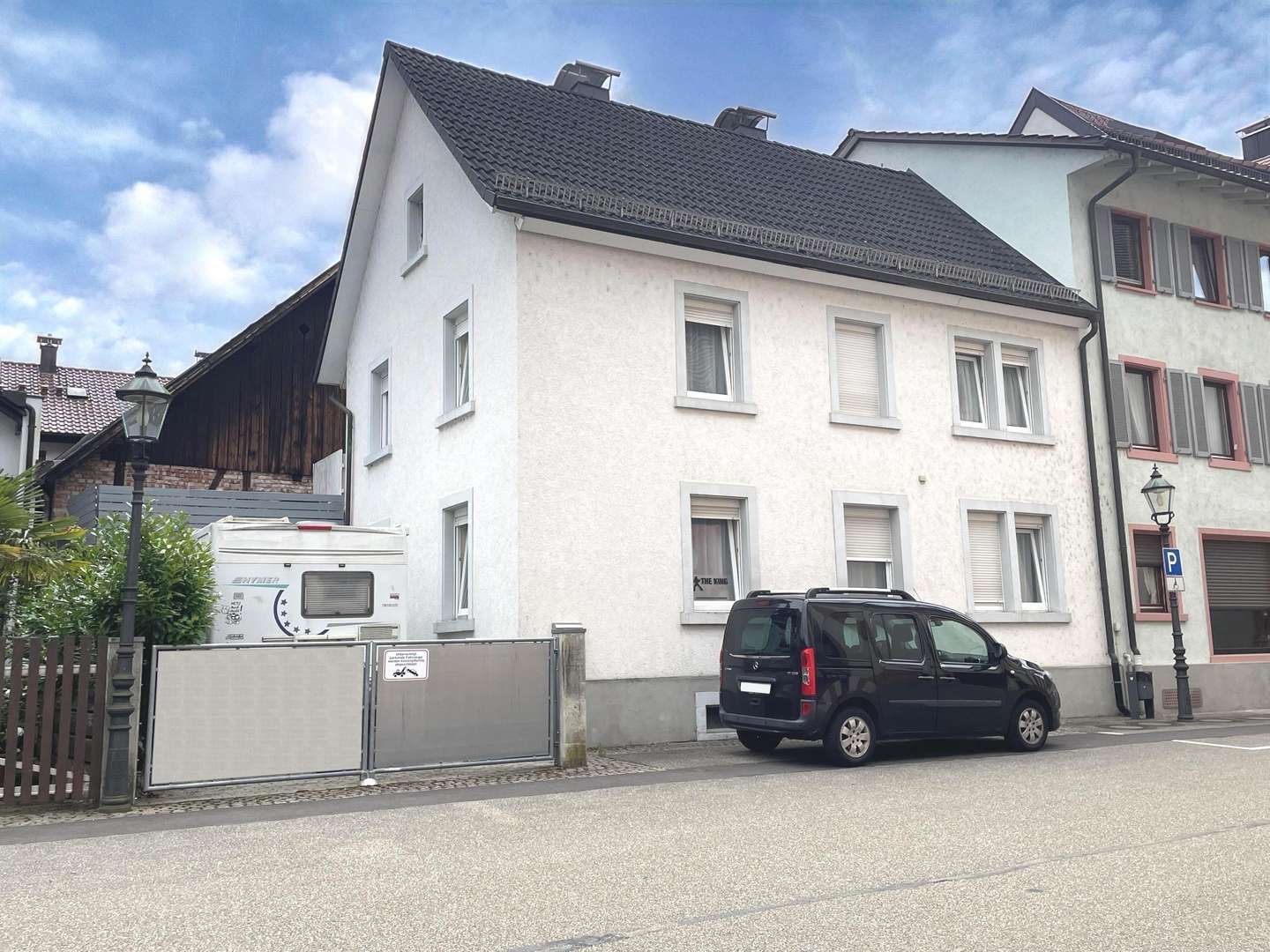 Außenansicht Außenansicht - Einfamilienhaus in 77880 Sasbach mit 145m² kaufen