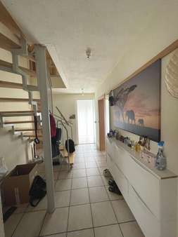 Willkommen im Flur! Willkommen im Flur! - Einfamilienhaus in 77880 Sasbach mit 145m² kaufen