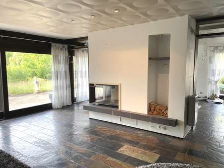 Kaminofen und... - Einfamilienhaus in 77746 Schutterwald mit 196m² kaufen