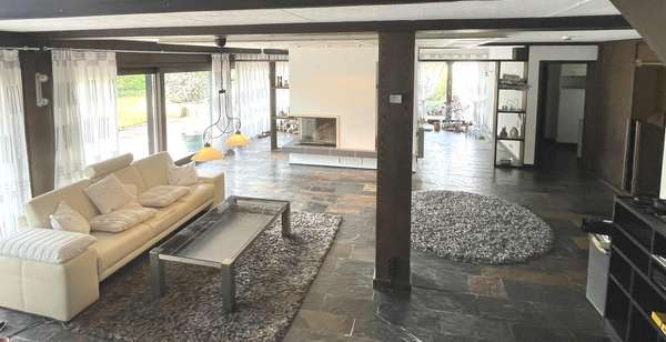 Offener Wohnbereich mit... - Einfamilienhaus in 77746 Schutterwald mit 196m² kaufen