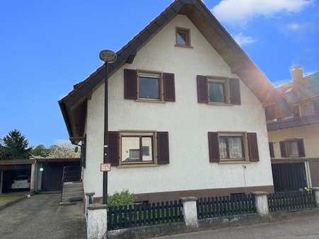 null - Zweifamilienhaus in 77704 Oberkirch mit 234m² kaufen