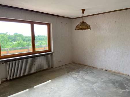 Zimmer im EG - Zweifamilienhaus in 77704 Oberkirch mit 234m² kaufen