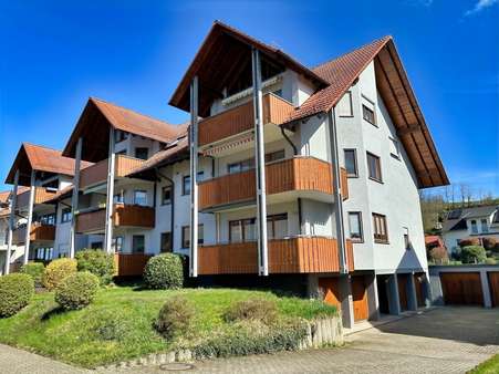 Hausfront - Maisonette-Wohnung in 77948 Friesenheim mit 127m² kaufen