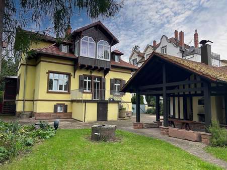 Hausansicht Gartenseite - Villa in 77855 Achern mit 184m² mieten