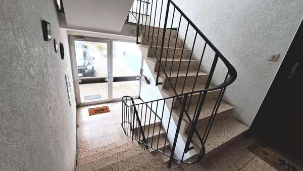 Treppenhaus - Etagenwohnung in 77960 Seelbach mit 52m² kaufen