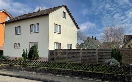 Hausansicht - Einfamilienhaus in 77855 Achern mit 128m² kaufen