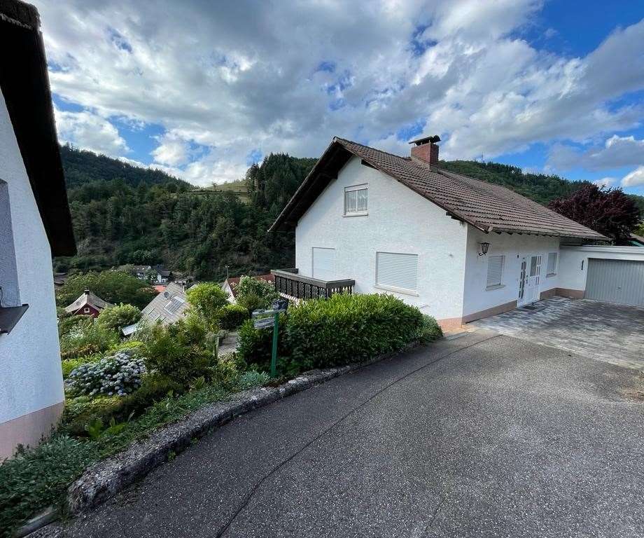 Außenansicht - Zweifamilienhaus in 77787 Nordrach mit 180m² kaufen