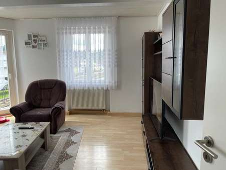 Wohnzimmer - Etagenwohnung in 77723 Gengenbach mit 80m² kaufen