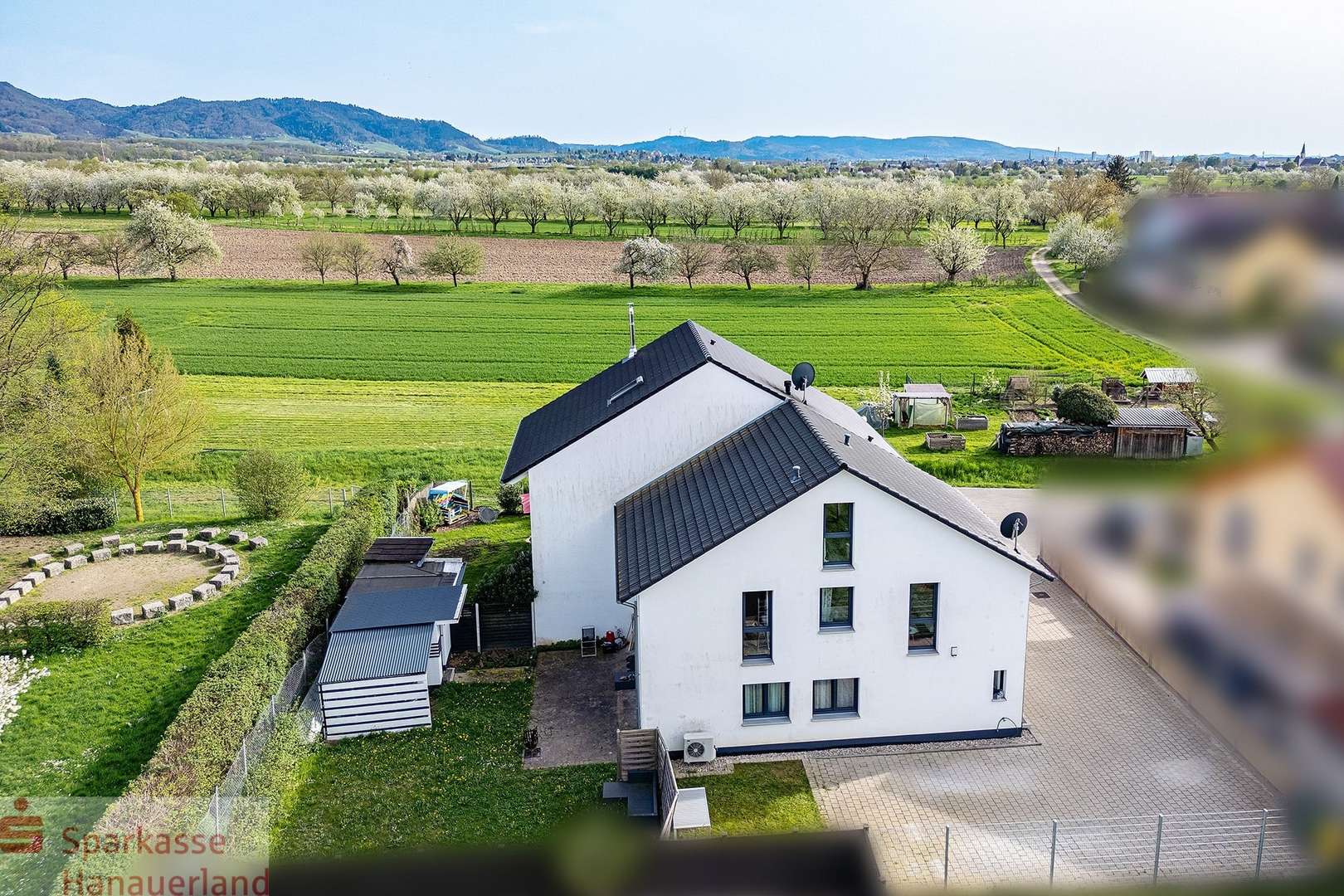 Luftaufnahme 2 - Doppelhaushälfte in 77652 Offenburg mit 127m² kaufen