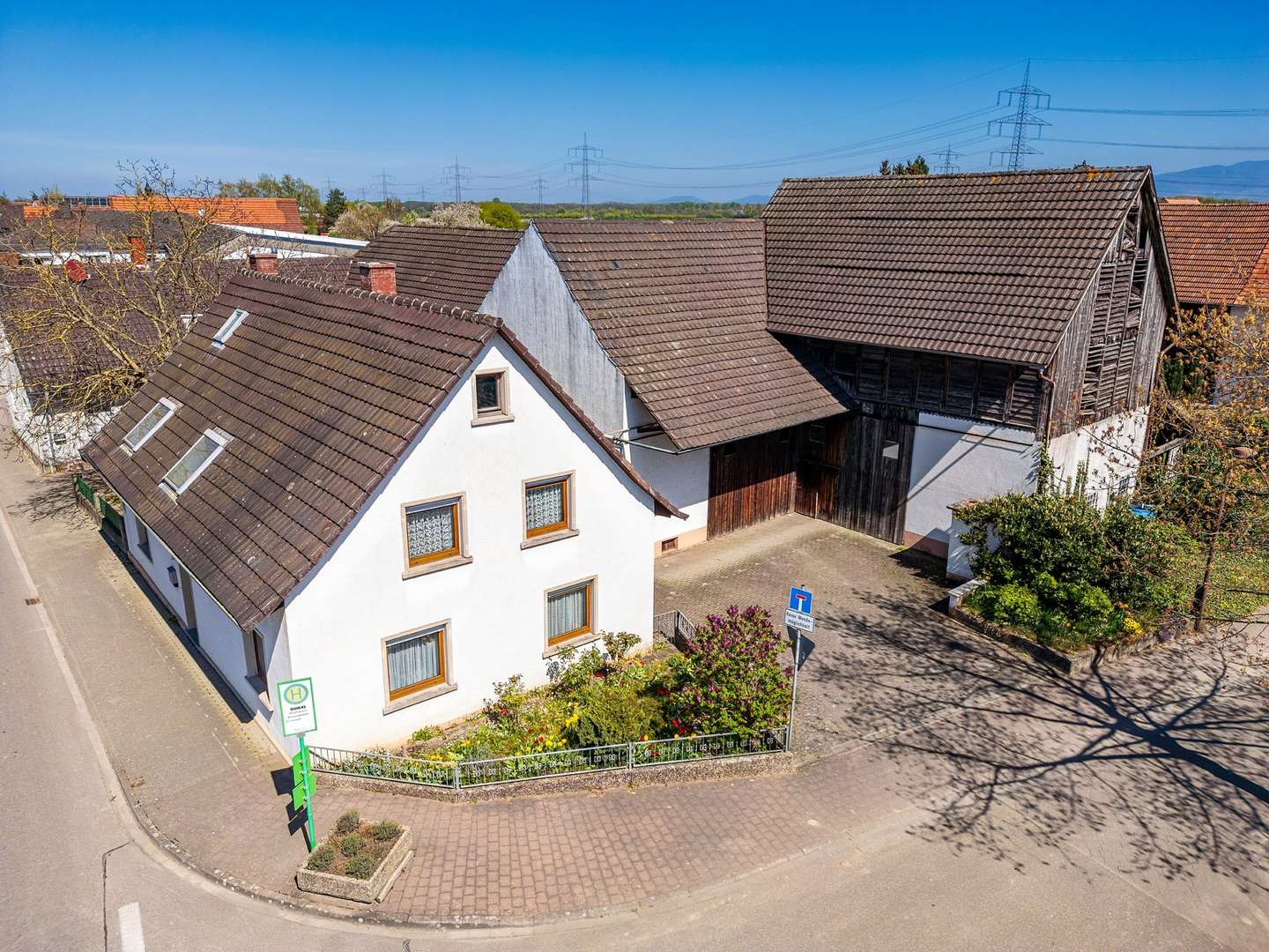 Außenbild Außenbild - Einfamilienhaus in 77866 Rheinau mit 169m² kaufen