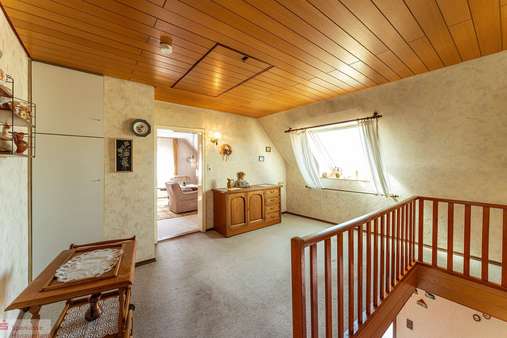 Flur - Einfamilienhaus in 77866 Rheinau mit 169m² kaufen