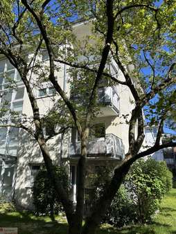 Ansicht von außen Ansicht von außen - Etagenwohnung in 77694 Kehl mit 38m² kaufen