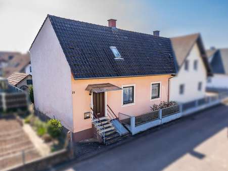 Außenansicht - Doppelhaushälfte in 77694 Kehl mit 109m² kaufen