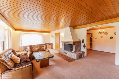 Wohn- und Esszimmer Wohn- und Esszimmer - Einfamilienhaus in 77866 Rheinau mit 258m² kaufen