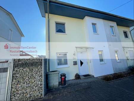 Frontansicht Haus - Doppelhaushälfte in 76571 Gaggenau mit 169m² kaufen