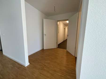 Eingang - Etagenwohnung in 76437 Rastatt mit 89m² günstig mieten