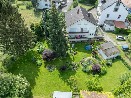 Gartenparadies - Mehrfamilienhaus in 75196 Remchingen mit 260m² kaufen