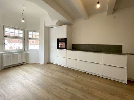 Küche mit Ess-Erker und ... - Dachgeschosswohnung in 75417 Mühlacker mit 104m² kaufen