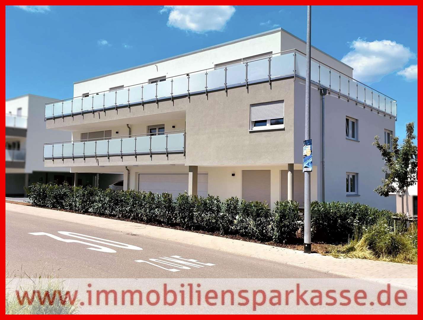 Außenansicht Wohnhaus - Penthouse-Wohnung in 75173 Pforzheim mit 172m² kaufen