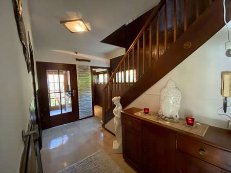 Entreé mit Flair - Einfamilienhaus in 75365 Calw mit 133m² kaufen