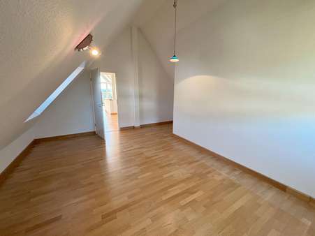 Büro im DG Penthouse - Penthouse-Wohnung in 75417 Mühlacker, Enzberg mit 148m² kaufen