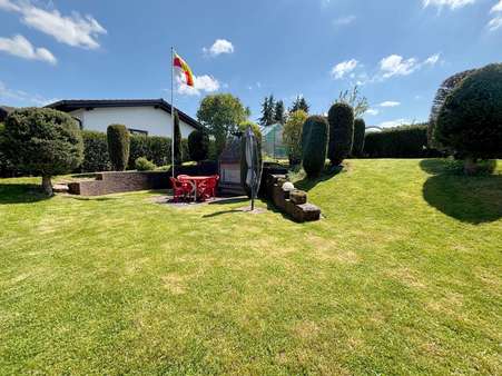herrlich, großer Garten herrlich, großer Garten - Bungalow in 72218 Wildberg mit 196m² kaufen