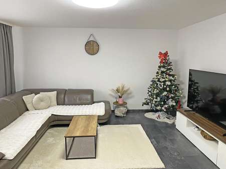 Wohnzimmer - Erdgeschosswohnung in 75177 Pforzheim mit 67m² kaufen