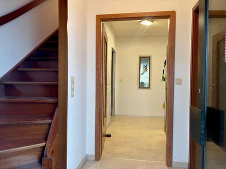großer Eingangsbereich ... - Einfamilienhaus in 75446 Wiernsheim mit 81m² kaufen