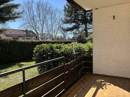 Blick vom Balkon - Erdgeschosswohnung in 76332 Bad Herrenalb mit 63m² kaufen