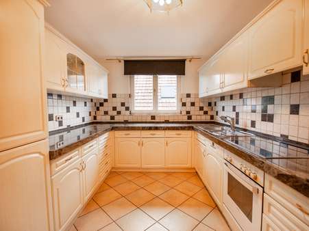 Küche - Dachgeschosswohnung in 75181 Pforzheim mit 130m² kaufen