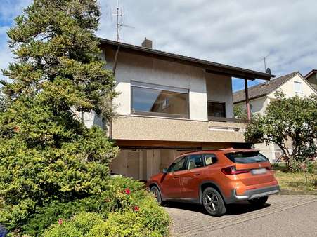 Frontansicht - Einfamilienhaus in 75223 Niefern-Öschelbronn, Niefern mit 133m² kaufen