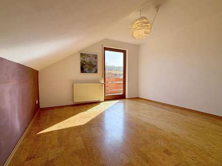 Schlafzimmer - Dachgeschosswohnung in 75382 Althengstett mit 100m² kaufen