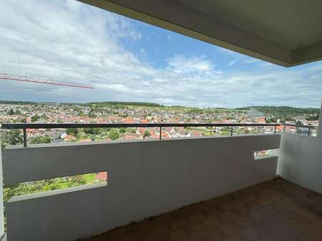 Balkon mit Traumaussicht Balkon mit Traumaussicht - Etagenwohnung in 75239 Eisingen mit 104m² kaufen