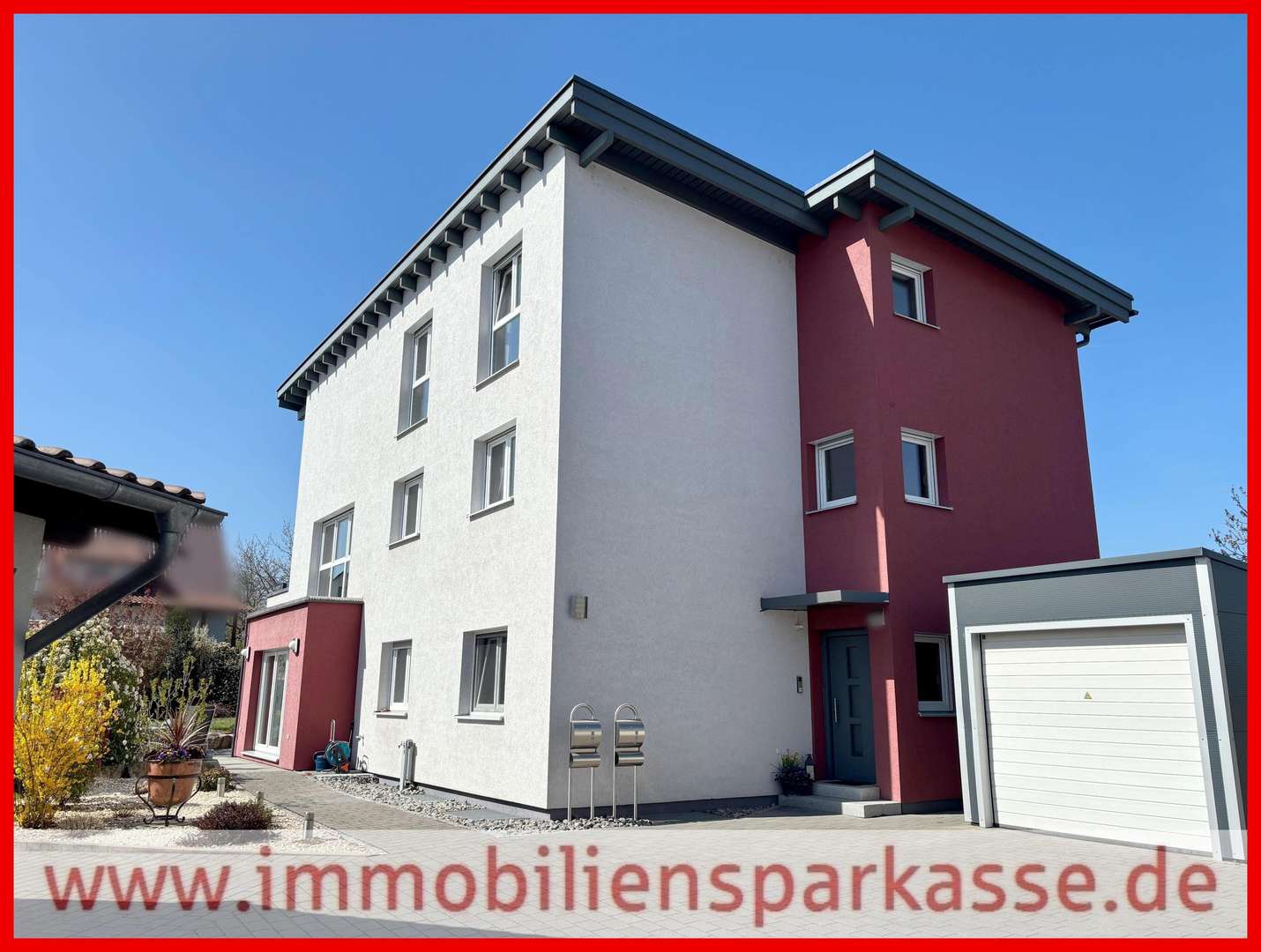 herrliche Hausansicht - Zweifamilienhaus in 75177 Pforzheim, Nordstadt mit 295m² kaufen