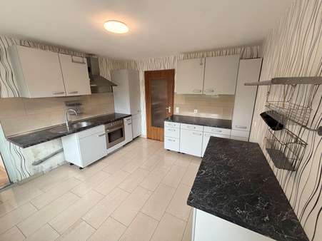 Küche mit ... Küche mit ... - Etagenwohnung in 75177 Pforzheim mit 89m² kaufen