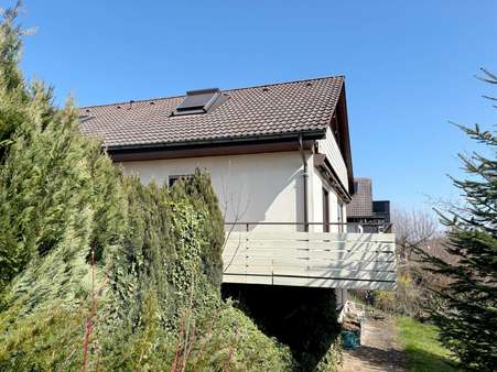 Seitenansicht - Einfamilienhaus in 72213 Altensteig mit 198m² kaufen