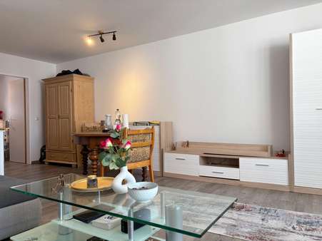 Essen mit Gästen - Etagenwohnung in 75172 Pforzheim mit 42m² kaufen