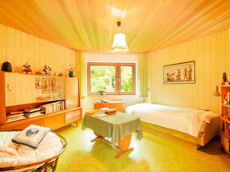 Helles Gästezimmer - Bungalow in 75305 Neuenbürg mit 144m² kaufen