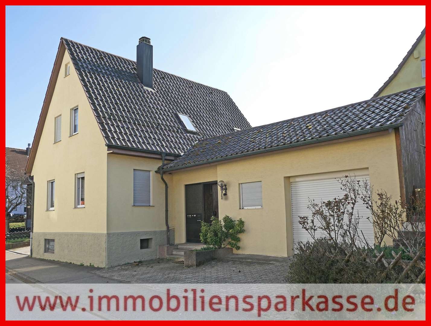 Hausansicht von der Straße - Einfamilienhaus in 75378 Bad Liebenzell mit 90m² kaufen